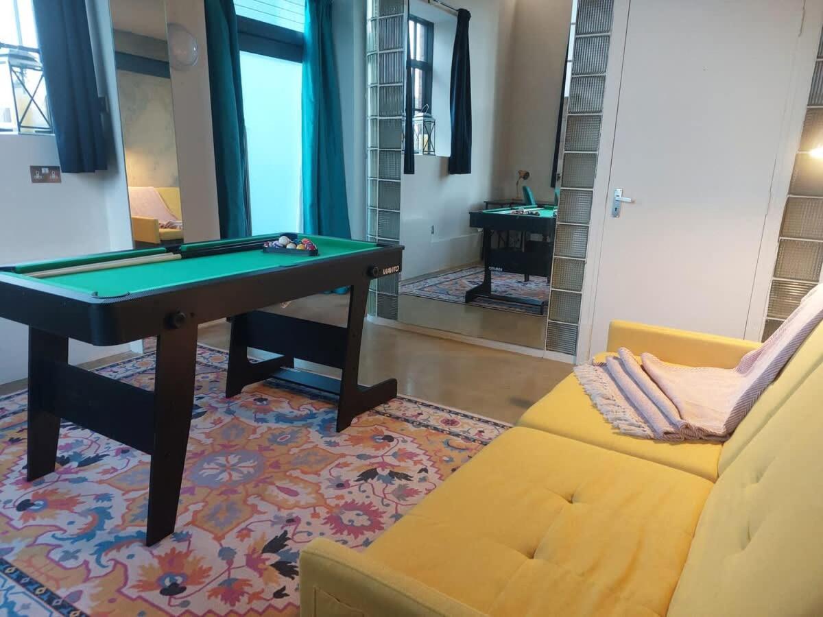 Converted Factory Loft Apartment ブリストル エクステリア 写真